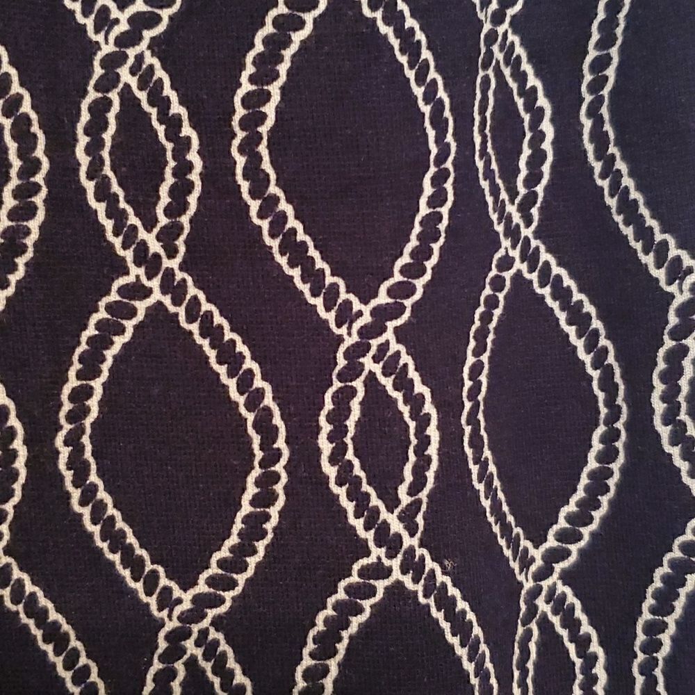 Crown & Ivy Women's Sleeveless Split Neck Printed Top Size Small - Picture 2 of 8